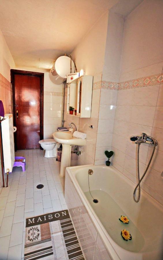 Eveline House Lägenhet Kallirákhi Exteriör bild